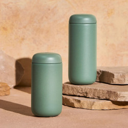 Fellow Carter Move Botella térmica | 473 ml Smoke green