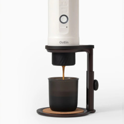 OutIn Nano 2 (Pearl white) - cafetera de viaje