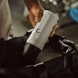 OutIn Nano 2 (Pearl white) - cafetera de viaje