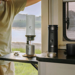 OutIn Nano 2 (Pearl white) - cafetera de viaje