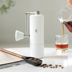 Timemore Chestnut C5 PRO (blanco) – molinillo de café